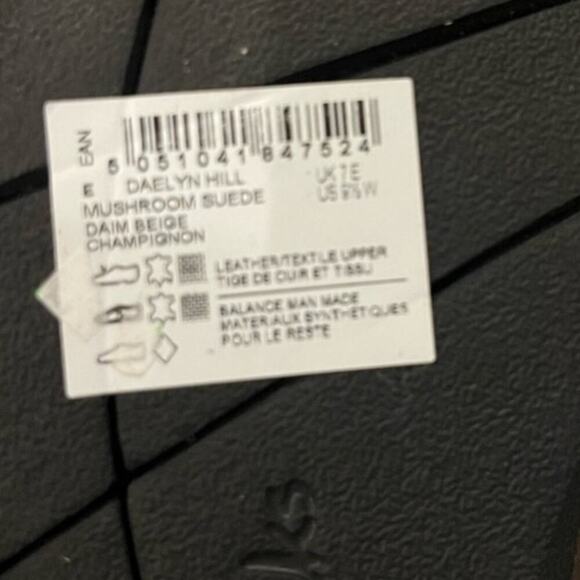 Clarks Artisan Daelyn Hill Suede Slip On Comfort Loafer Shoes Womens Sz 9.5 NEW - Picture 7 of 10